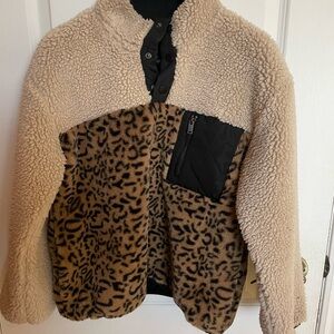 RAILS
Saga Leopard Print Teddy Quarter-Zip Pullover Jacket Small